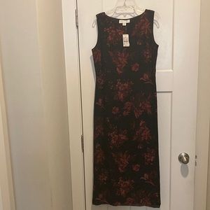 Beautiful Sleeveless 👗Dress!,Size-4,Never worn,Floral, Black/Red,Lined